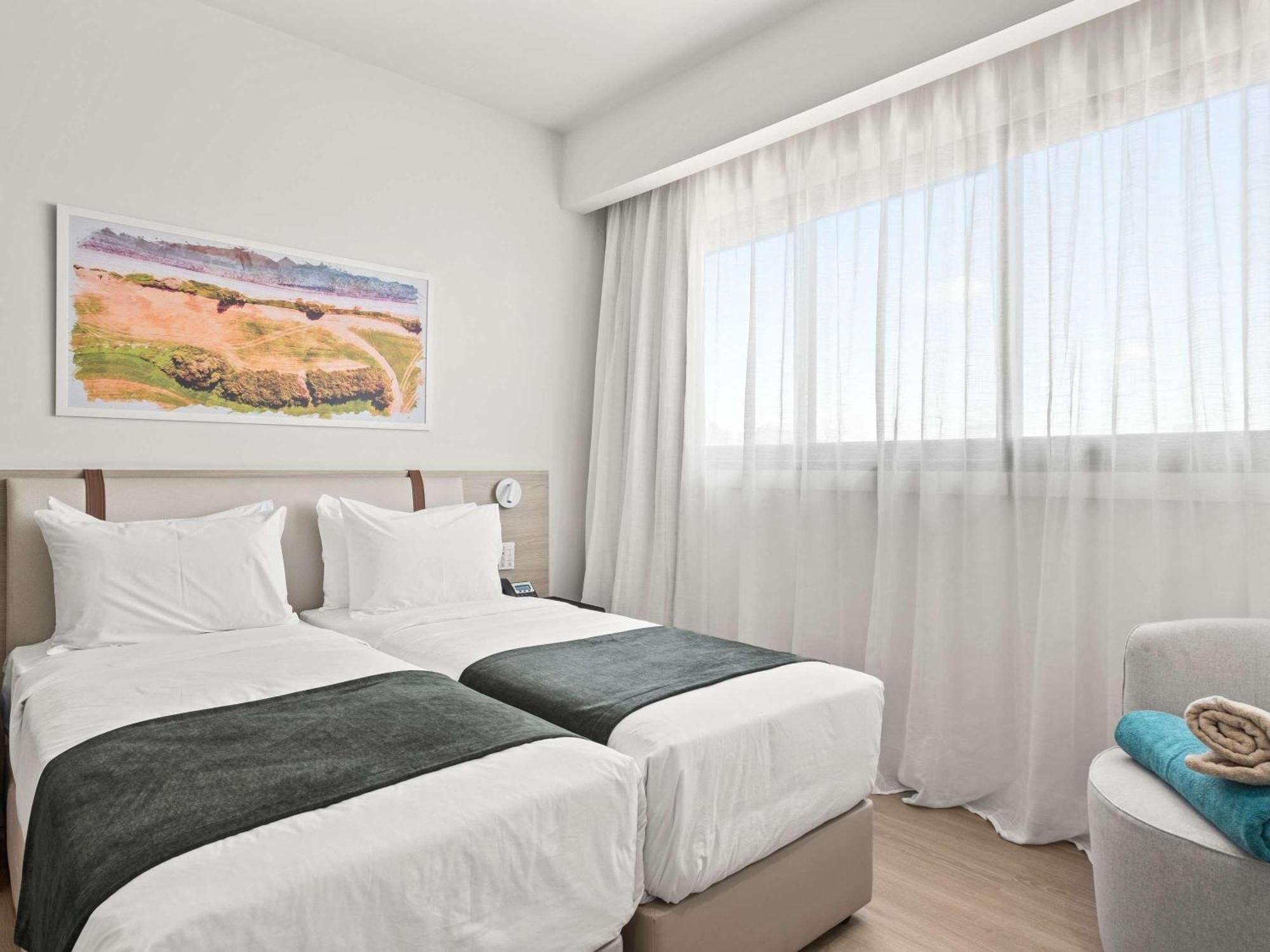 Mercure Hotel 3*