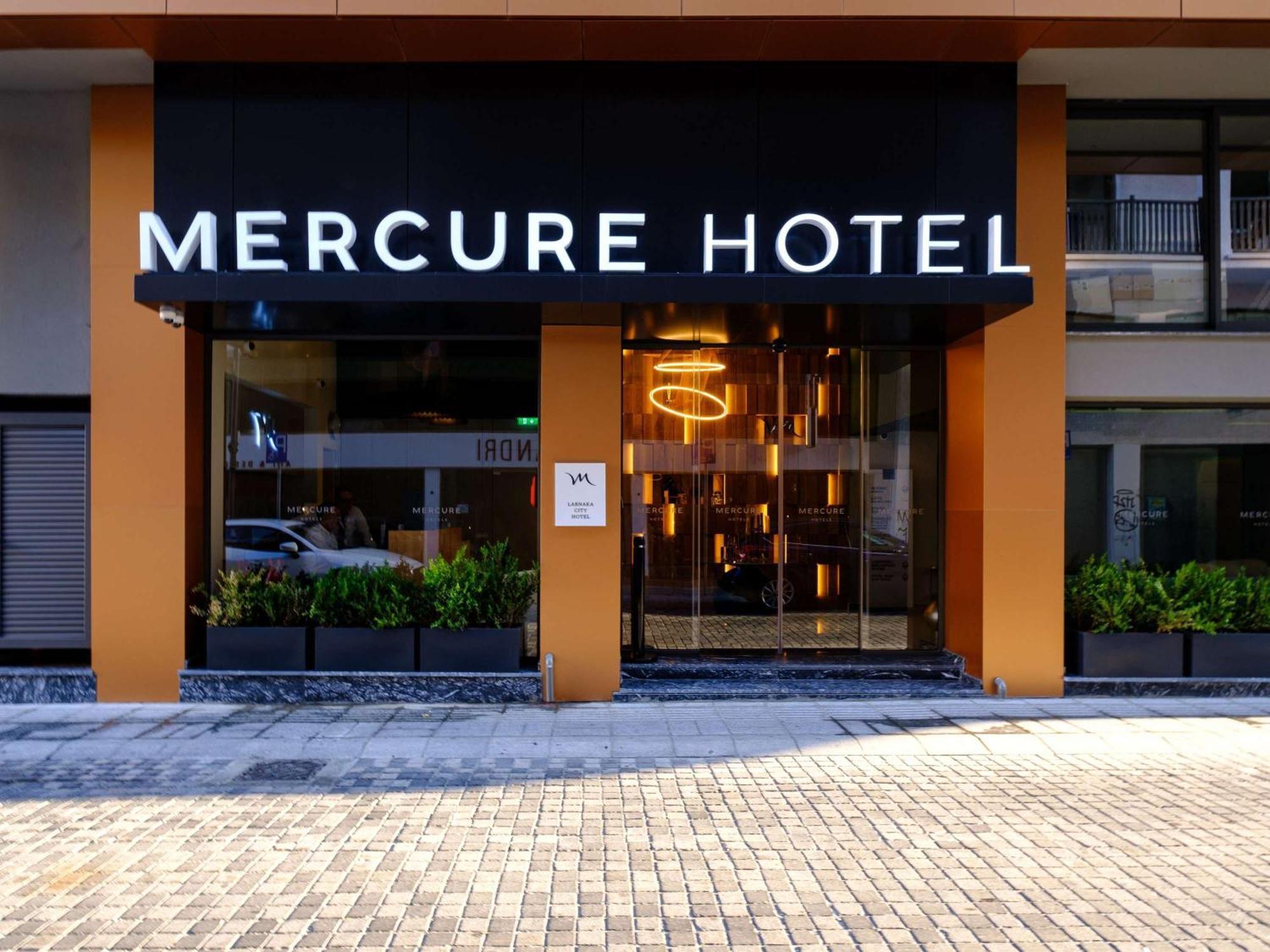 Mercure 3*