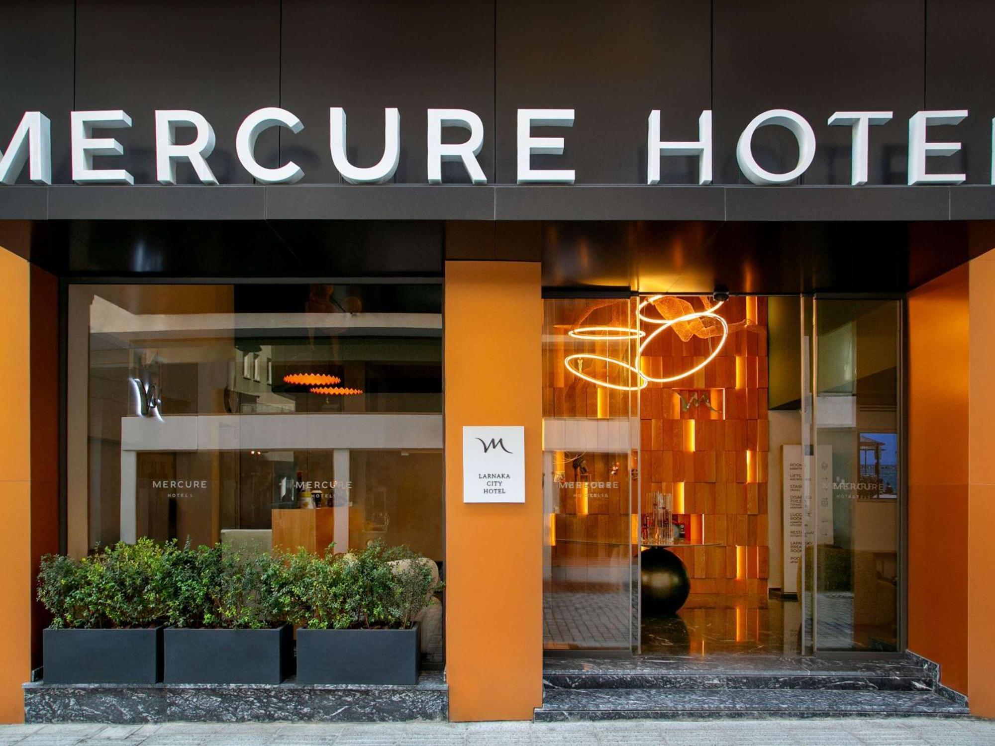Mercure Szálloda Lárnaka