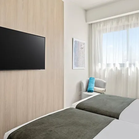 Mercure Larnaca City Exterior foto